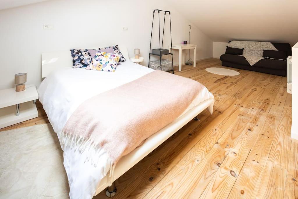 Appartement Grand T2 Cosy Proche Futuroscope Chasseneuil-du-Poitou
